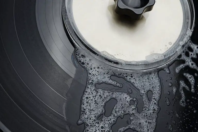 A Step by Step Guide to Cleaning Vinyl Records With Soap and Water