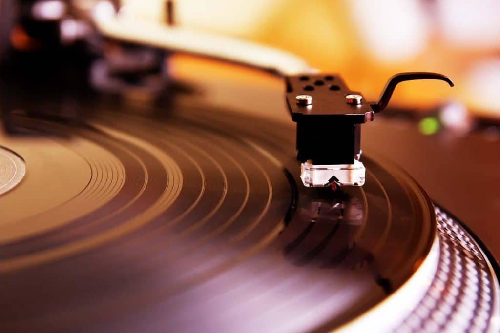 Do All Record Players Use The Same Needle? Let's Find Out